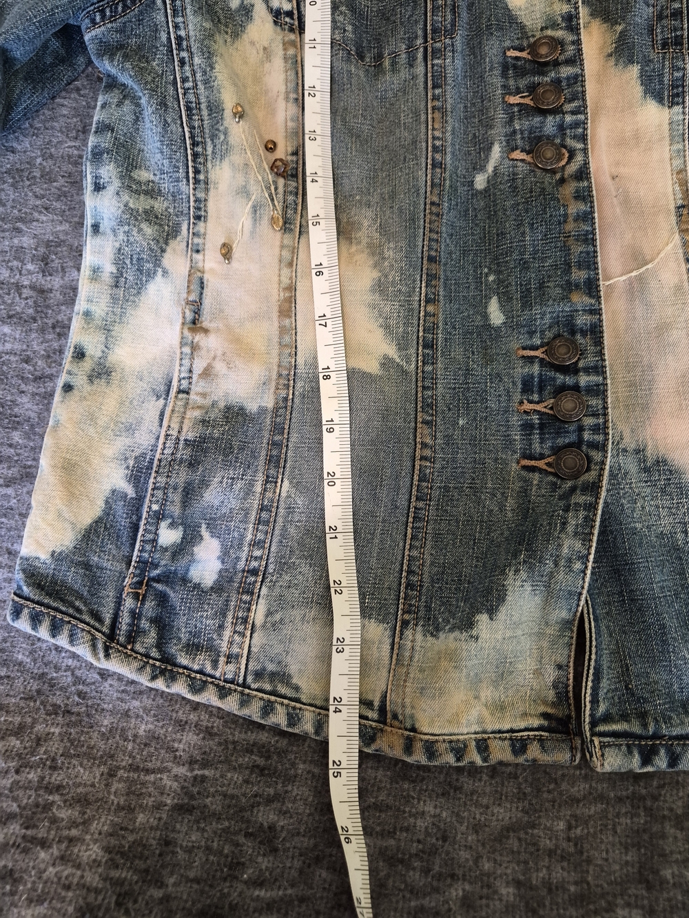 Upcycled Y2K Blue and Cream Embellished Denim Jacket - Picture 16 of 16